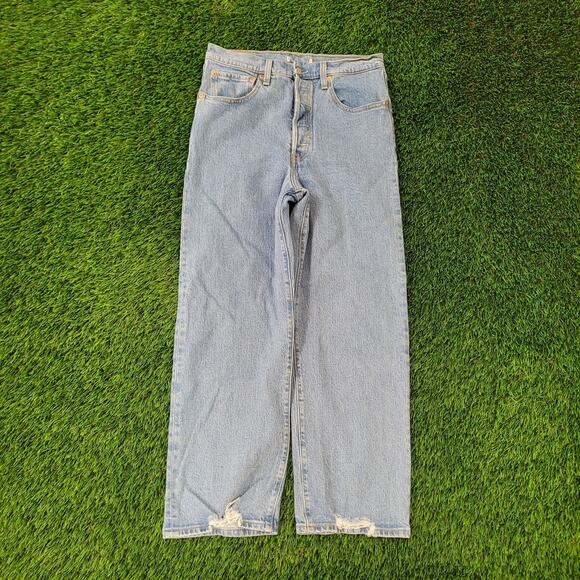 LEVIS 501 Baggy Button Fly Boyfriend Jeans Womens 2 29x26 Faded Stonewash - Picture 1 of 16